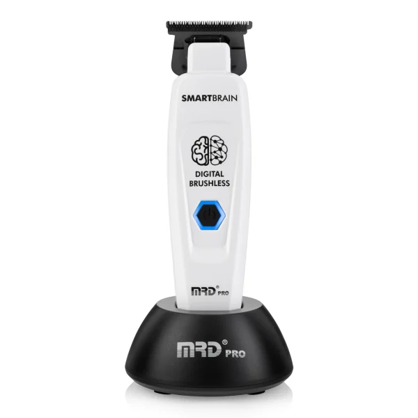 Imagen Texto ALT: MRD Pro SmartBrain Digital Brushless Blanca Trimmer Profesional Título: MRD Pro SmartBrain Digital Brushless Blanca Leyenda: Trimmer profesional MRD Pro SmartBrain Digital Brushless Blanca con base de carga. Descripción: MRD Pro SmartBrain Digital Brushless Blanca, trimmer profesional para contornos, perfilado de barba, detalles y terminaciones de barbería.