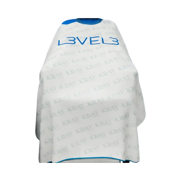 Capa Level 3 blanca borde azul con cuello de silicona